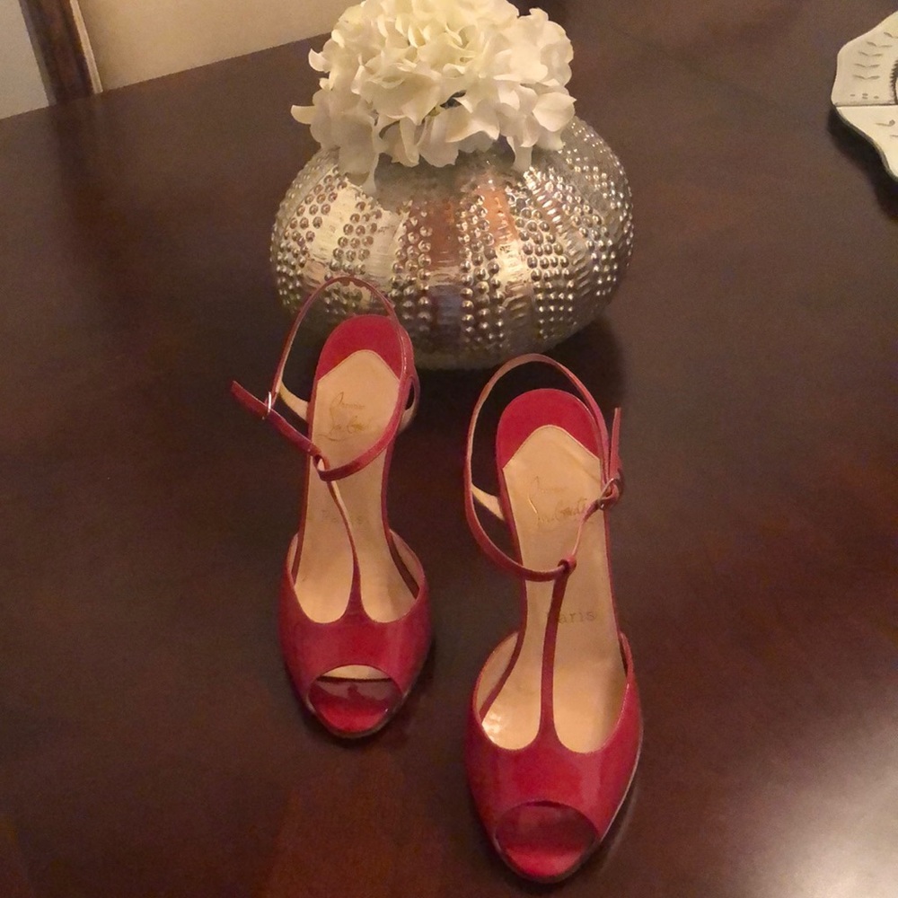 Christian Louboutin pink patent peep toe heels